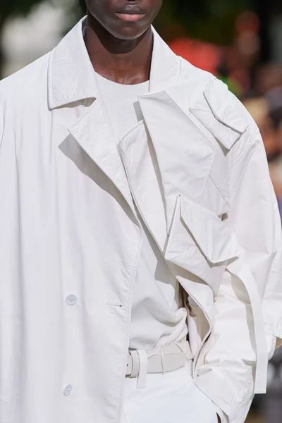Look 152